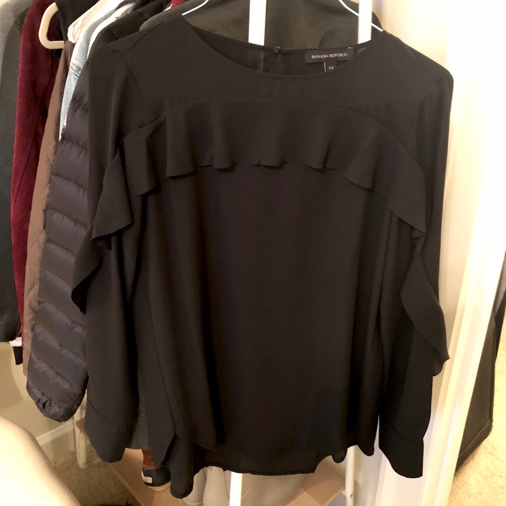 Banana Republic Black Ruffled Long-sleeve Blouse